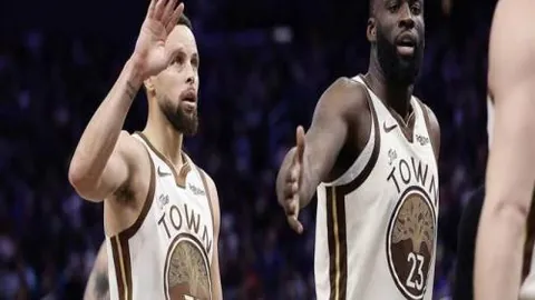 亚冬会第九届盛大开幕：共筑冰雪梦想，同心描绘亚洲运动盛事图卷——人民网·人民日报报道